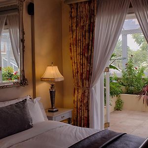Suite Garden View